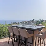 Casa Milo 살로브레나