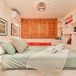 Casa Milo * 살로브레나