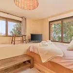 Casa Milo 살로브레나